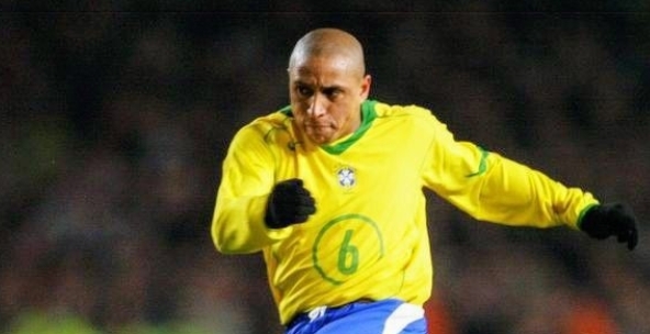 Roberto Carlos, mesaj de pe patul de spital! Ce a pățit brazilianul
