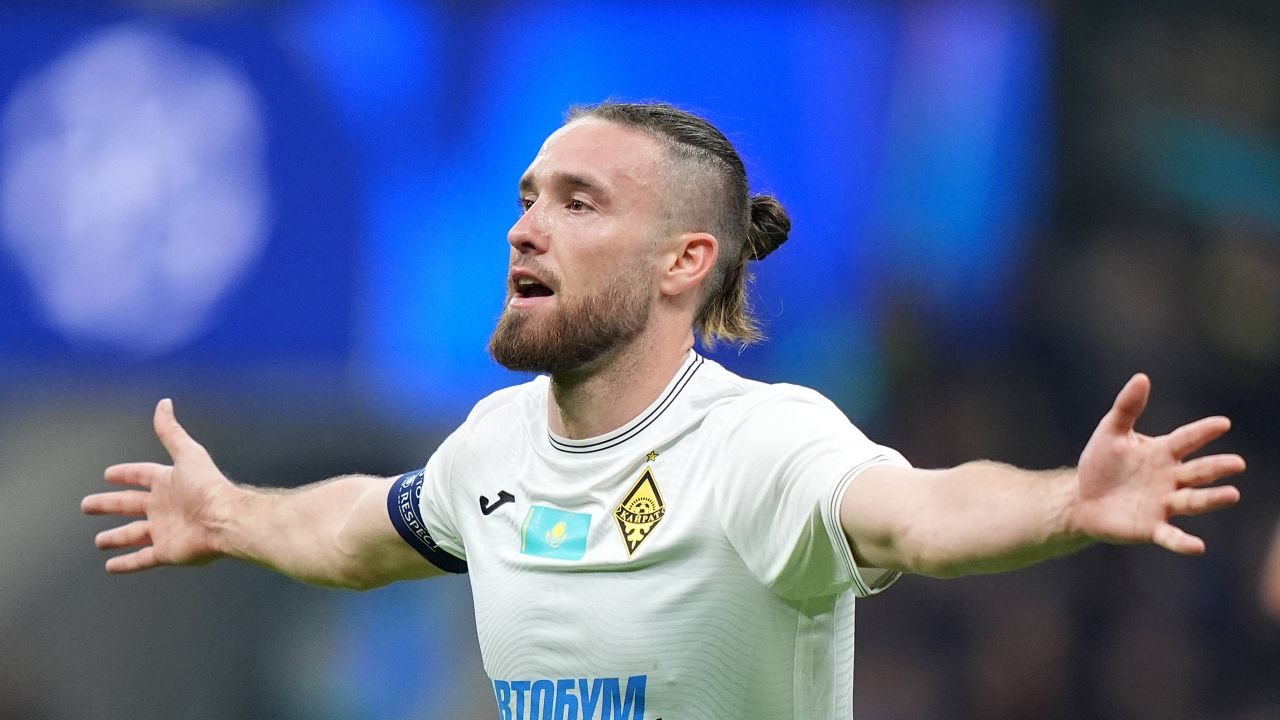 Vor să-l deturneze din drumul spre FCSB! Oferta primită de Ofri Arad