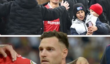 Politic, ironizat. FOTO. Mesajul fanilor de la Dinamo pentru Cătălin Cîrjan, cu indirectă la jucătorul aflat acum la FCSB