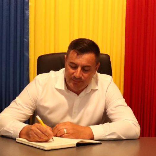 Şi primarii liberali s-au săturat de austeritatea lui Bolojan. Alt edil liberal iese în faţă cu demisia: "Cer reguli corecte"