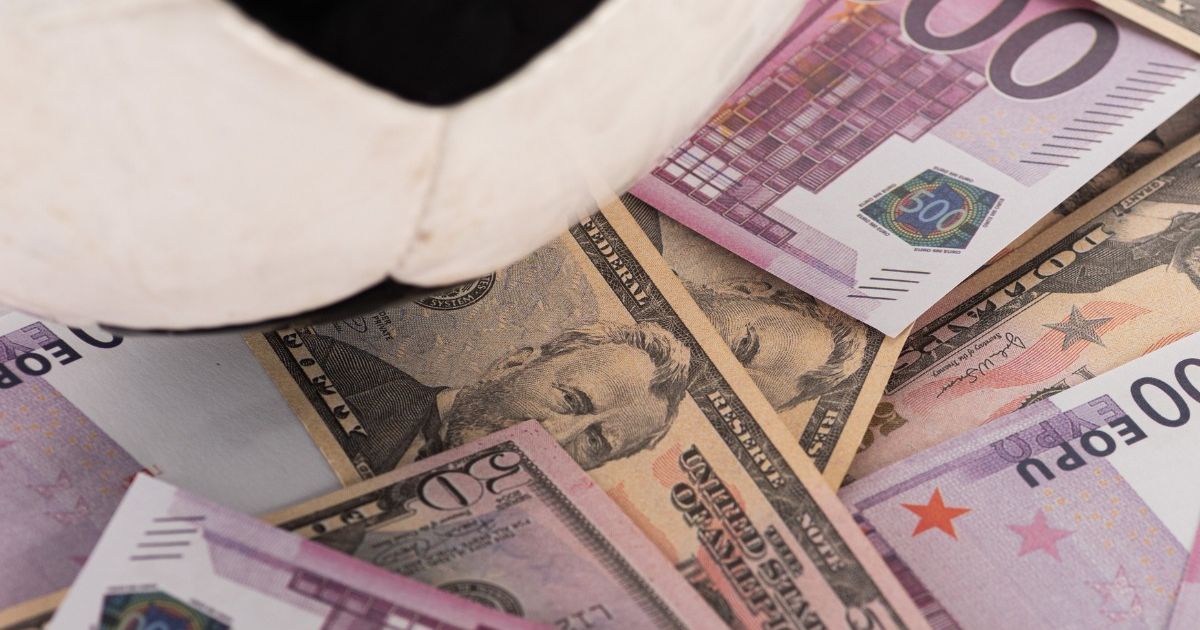 Fotbalul, parte din dezmățul Primăriilor. Autoritățile locale aproape și-au dublat cheltuielile în 5 ani. Fotbalul bugetar din Liga 1 a urmat același trend. Ce club șochează