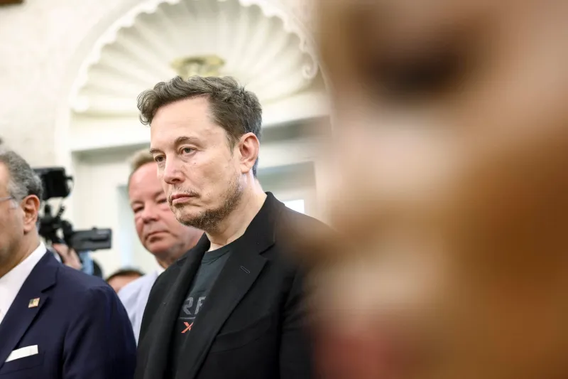 Elon Musk: În viitor vom lucra ca hobby. Iar banii nu vor mai exista