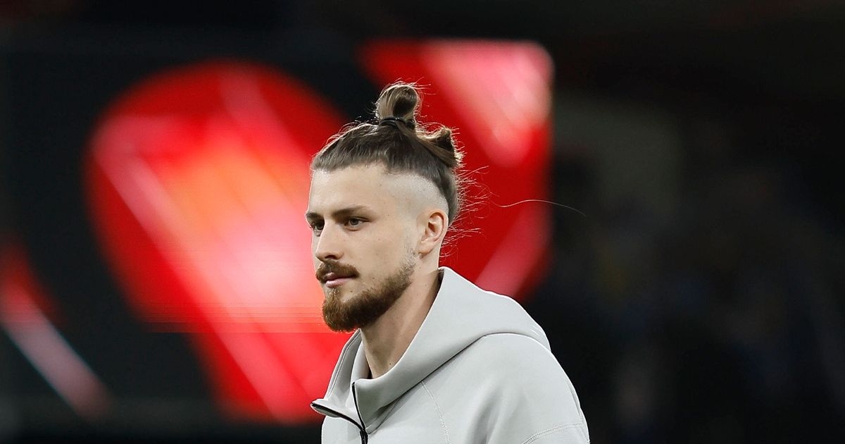 Jurgen Klopp îl vrea! Fostul antrenor de la Liverpool ar fi implicat în transferul lui Radu Drăgușin » Agentul românului: „E uimitor!”