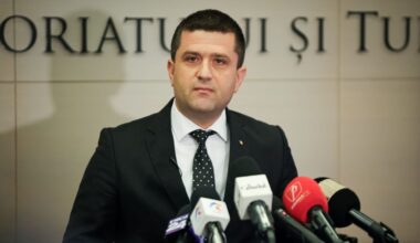 Ministrul Apărării spune că ajutorul de 50 de milioane de euro pentru Ucraina este în interesul securității naționale a României