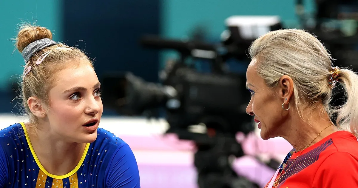 Au chemat SMURD-ul! Sabrina Voinea are probleme după scandalul dintre mama sa, Camelia, și Dragoș Bănescu