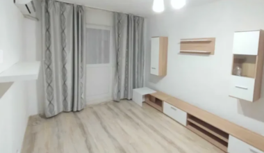 Ofertă ireală într-un oraș din România. Prețul infim cu care se vinde un apartament renovat și mobilat complet, scos la vânzare acum, în 2026