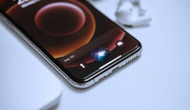 Apple va transforma Siri în chatbot adevărat pentru a combate ChatGPT