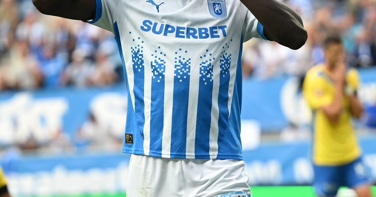 Nsimba, out de la Craiova? Atacantul a fost pus pe lista de transferuri la Craiova și s-ar afla deja în negocieri cu altă echipă » Cum a pornit conflictul