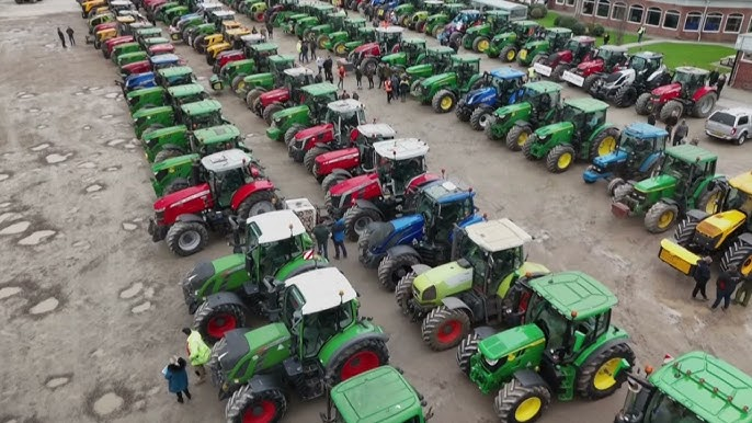 tractoare noi agricole