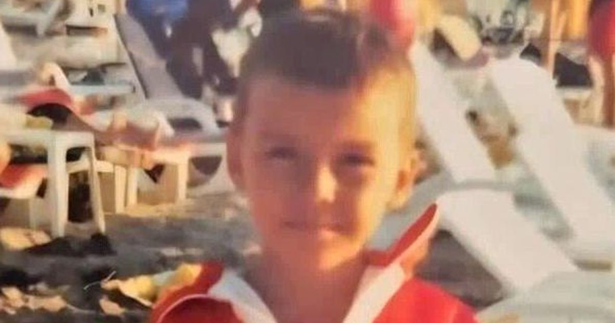 „Nu-l dezamăgi pe acel micuț”. Imaginea postată de Cătălin Cîrjan i-a activat pe dinamoviști: „Dă-le peste nas tuturor!”