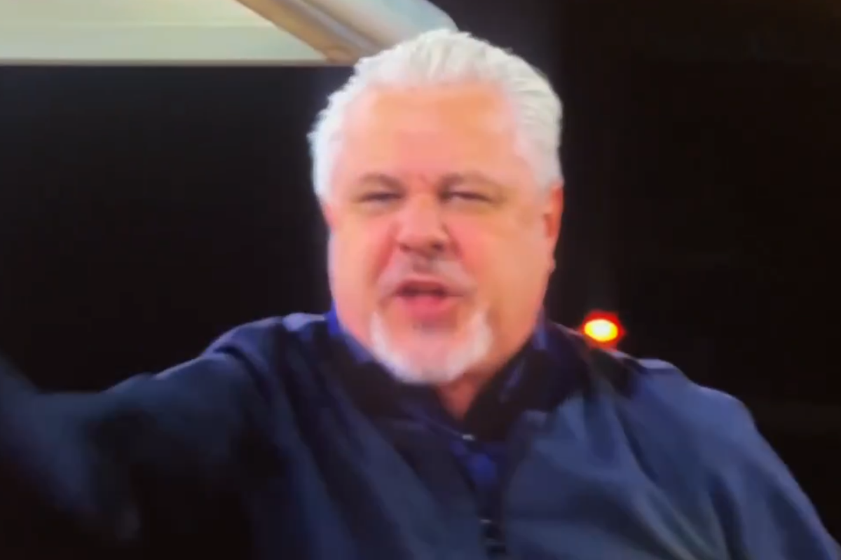 Marius Șumudică, criză de nervi în Arabia Saudită: „Finish, finish! Penalty, roșu, tot!” - GSP