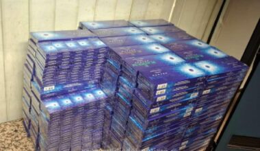 Trei români întorși din Emiratele Arabe Unite, opriți pe Aeroportul Otopeni cu un „bagaj” de contrabandă. Ce ascundeau în valize