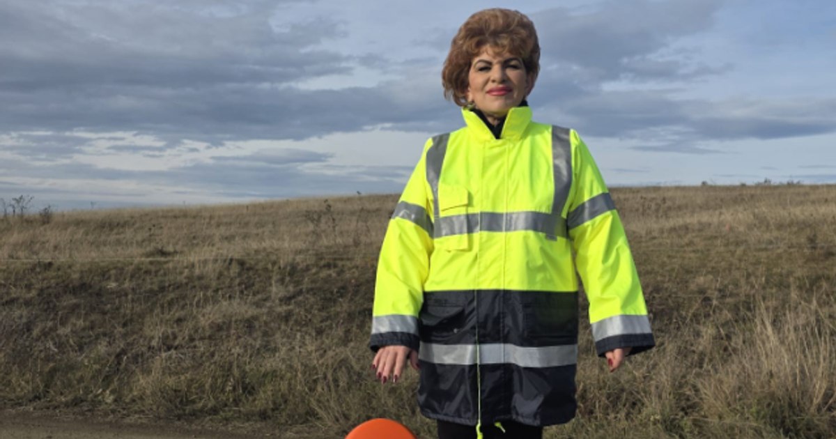 Comună cu dronă profesională de 36.000 de euro și 139 de camere video, în timp ce drumurile rămân neasfaltate