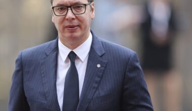 SUA ar putea ataca Iranul în următoarele 48 de ore, avertizează președintele Serbiei, care vorbește despre un „război regional”