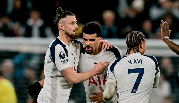 Radu Drăgușin și-a revenit în repriza secundă. Foto Facebook Tottenham Hotspur
