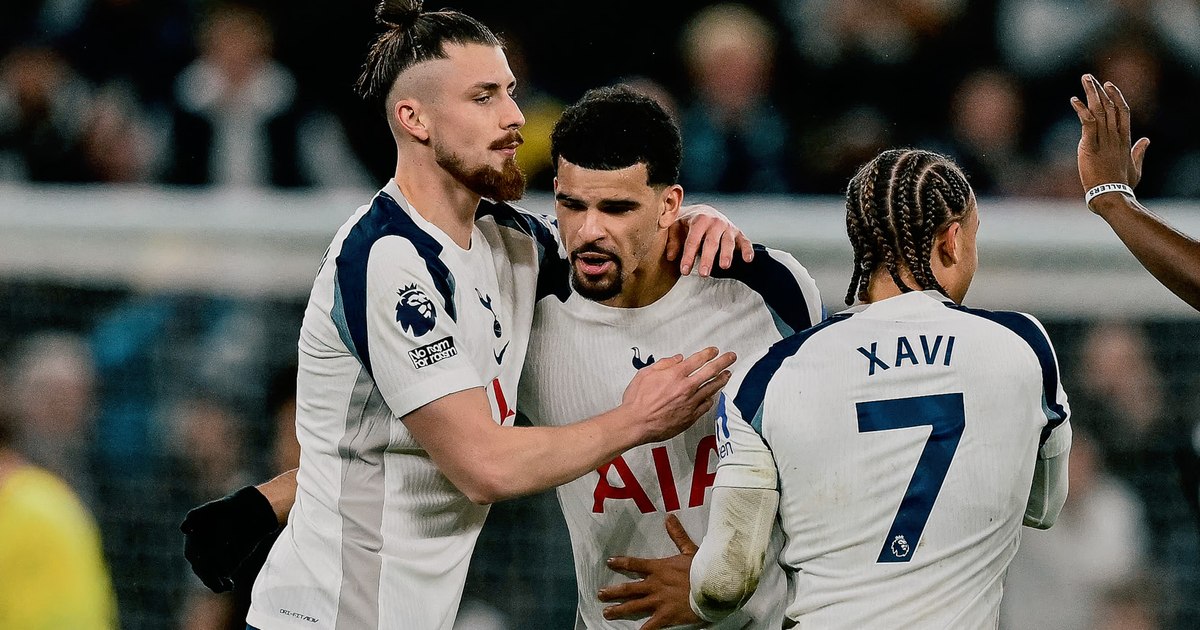 Radu Drăgușin, dezastruos la primul meci ca titular după un an. Tottenham, revenire miraculoasă cu City