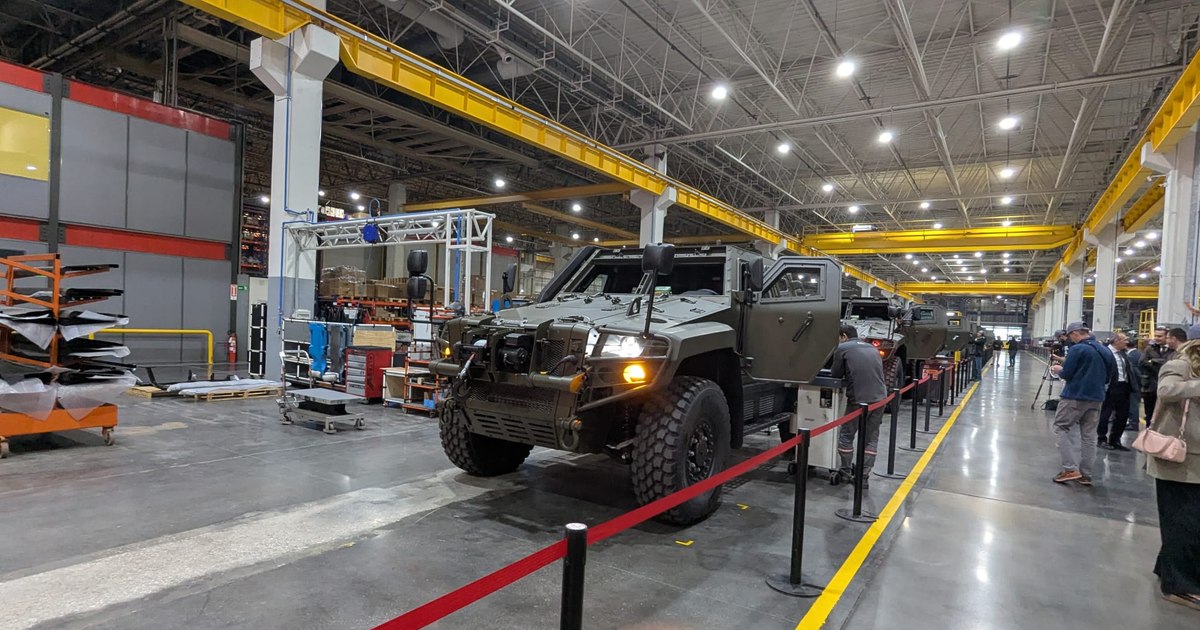 Vulnerabilitate majoră în industria de apărare. Cum a autorizat statul român pentru producția de armament o firmă deținută de afaceriști din Federația Rusă
