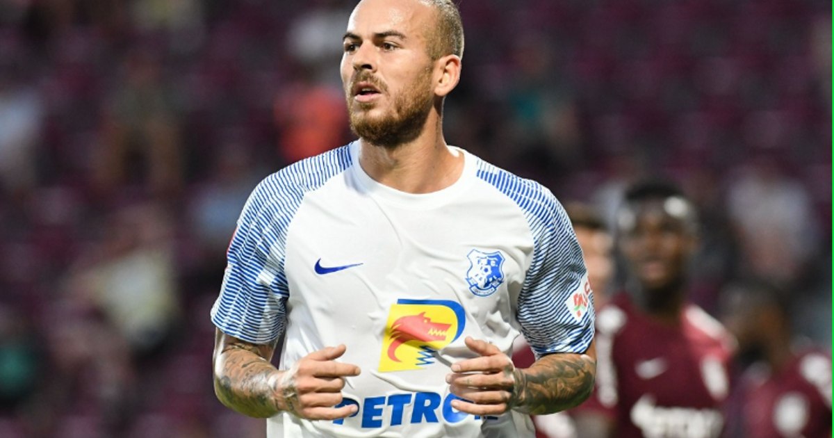 Umilință pe litoral! Farul a spulberat-o pe Universitatea Craiova, după doar 30 de minute de joc. Debut cu gol pentru Denis Alibec