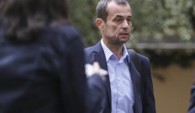 Procurorul Mircea Negulescu, exclus din magistratură după ce a divulgat detalii dintr-un dosar penal. Alfred Savu, sancționat cu reducerea salariului