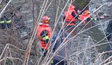 Tragedie în județul Sibiu. O fetiță de 6 ani și fratele ei de 9 ani au murit după ce au căzut într-un pârâu