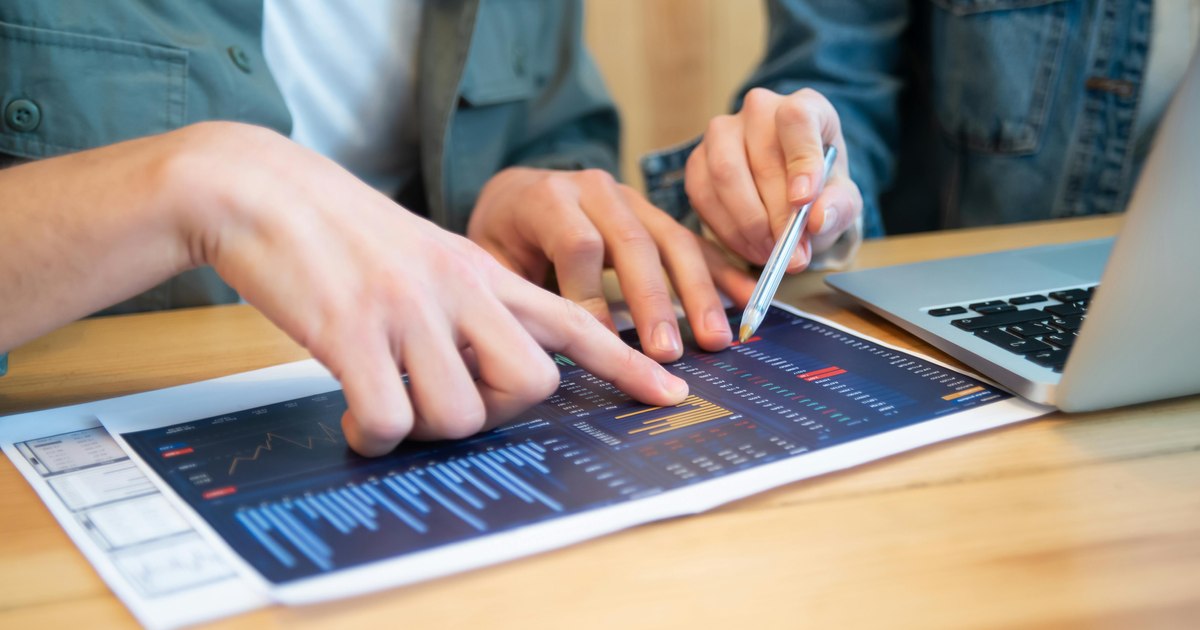 Adio, leu? Soluția neașteptată a unui economist de top pentru ca România să treacă la euro fără să mai aștepte după politicieni