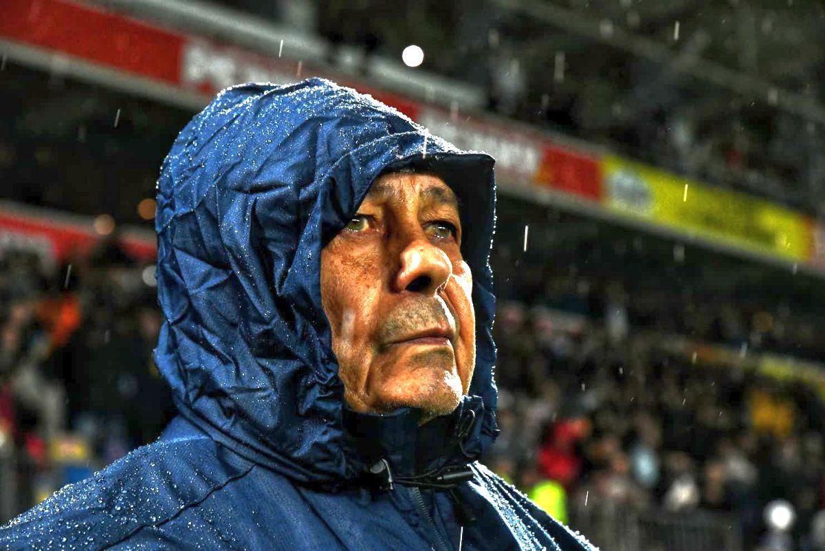 Mircea Lucescu, mesaj de pe patul de spital, prin intermediul FRF: „Vă rog frumos!”