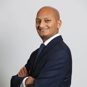 Aurul în scădere: corecţie temporară sau schimbare de trend