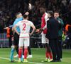 „Centralul” i-a dat cartonaș galben și antrenorului lui Monaco Foto: Imago
