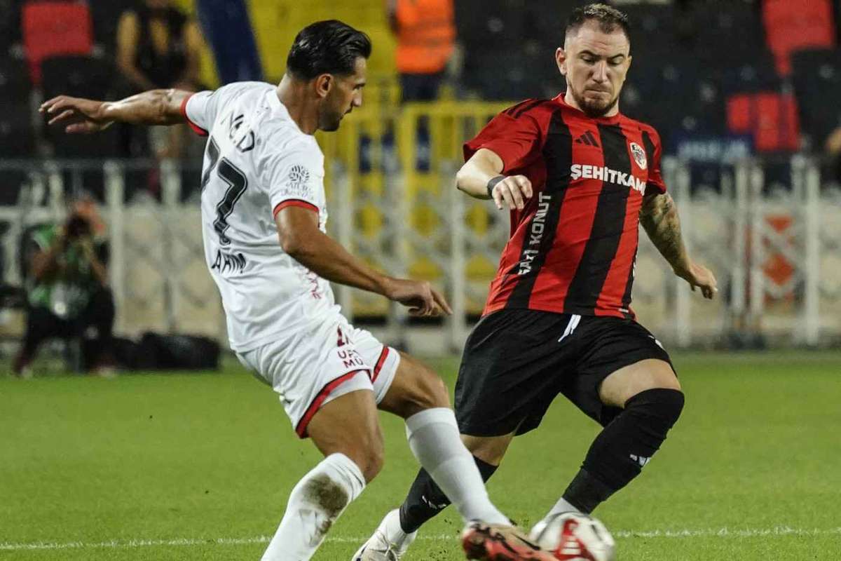 A ajuns pe masa de operație! Internaționalul român, sub semnul întrebării înaintea barajului cu Turcia