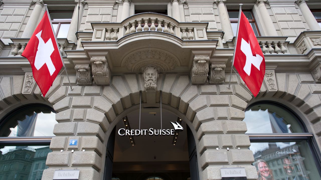 Sute de conturi asociate naziștilor, descoperite la Credit Suisse. Firele duc în Argentina