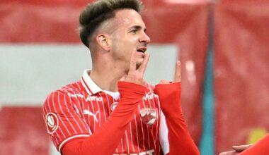 Dinamo 2-3 » Pop-corn la Ovidiu! Condusă de două ori, Dinamo a ieșit vie din „thriller-ul” cu Farul și egalează liderul. Alex Pop a semnat „remontada”