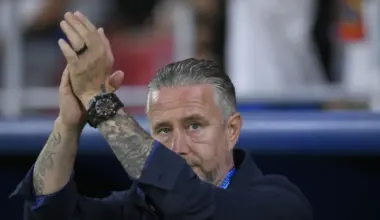 Africanii îi dublează salariul lui Laurențiu Reghecampf după ce românul a făcut senzație: „Negocierile sunt pe final"