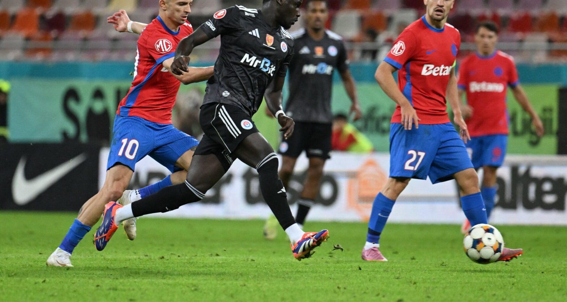 ochit de Gică Hagi, ratat de două ori din sărăcie, apoi evitat de CFR Cluj pentru că e „e fiert doar după bani”