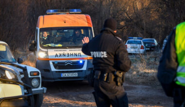 Anchetă în Bulgaria, după ce trei bărbați au fost găsiți împușcați în cap la o cabană păzită cu drone și mistuită de un incendiu