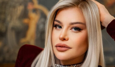 Loredana Groza, apariție senzuală și sofisticată la o gală din Londra. Ținuta cu decolteu atipic și generos a atras toate privirile