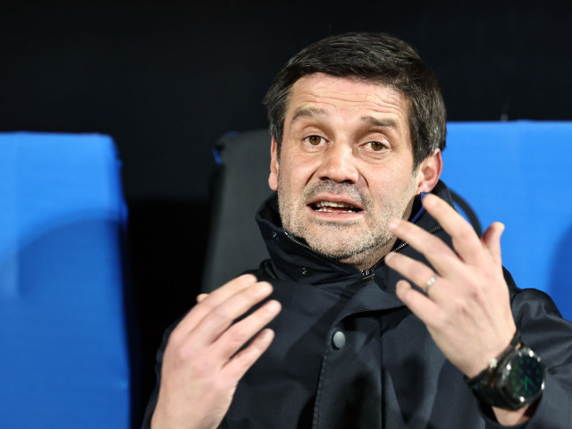 ”Scuză-mă, am auzit bine? Nu mai înțeleg absolut nimic”