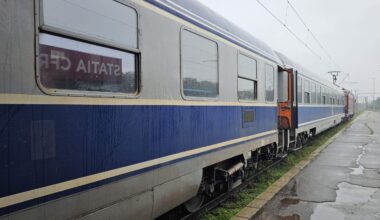 Stenograme. Angajați CFR acuzați de fraudă cu bilete întrebau ChatGPT ce să le răspundă anchetatorilor