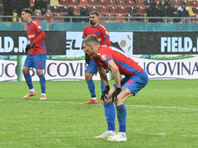 Situație fără precedent la FCSB! ”Văd că jucătorii așteaptă”