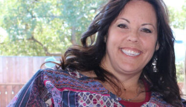 Își începea ziua cu chipsuri și dulciuri și consuma 5000 de calorii. A renunțat la un singur lucru și a dat jos 70 kg