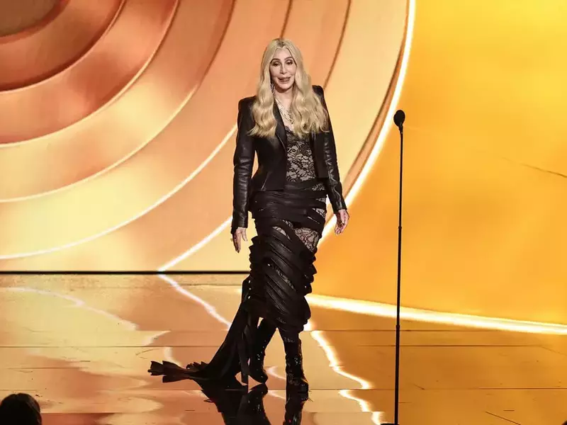 Cher la Premiile Grammy 2026