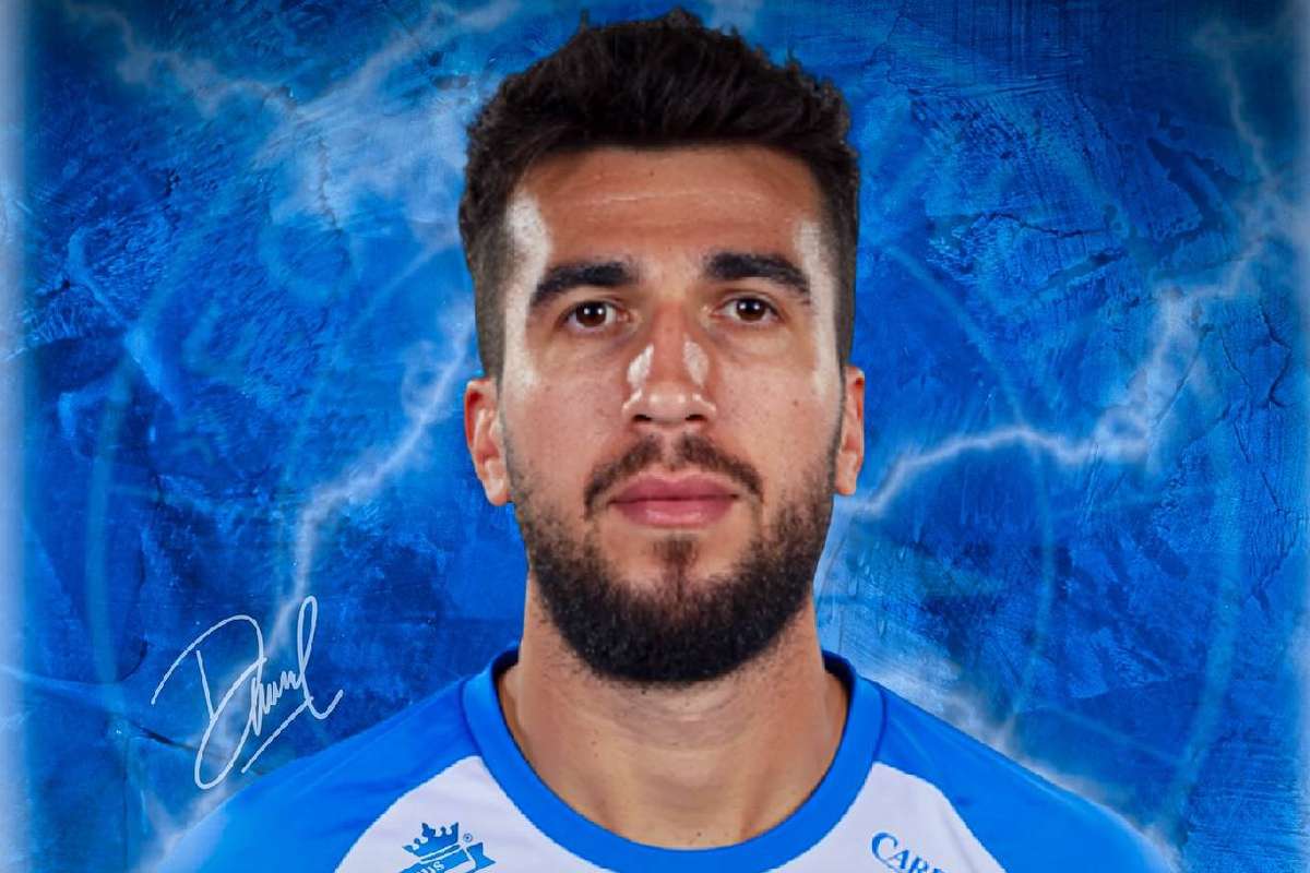 Ronaldo Deaconu, prezentat oficial la liderul Ligii a 2-a care atacă promovarea