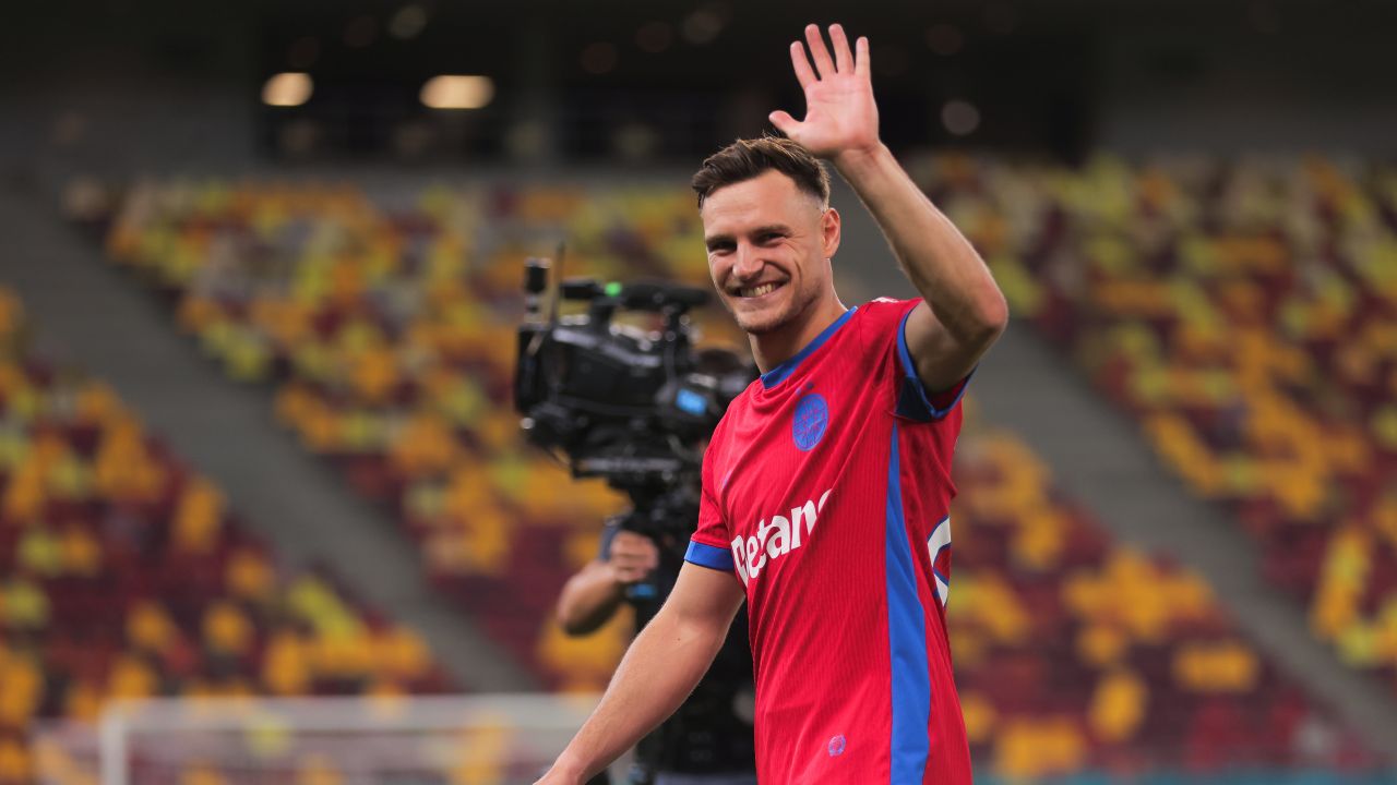 FCSB a finalizat totul! Dennis Politic își face bagajele și pleacă: noul transfer din Superliga s-a rezolvat