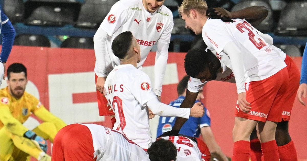 Farul - Dinamo 2-3. VIDEO+FOTO.  Revenire de senzație a „câinilor” la Ovidiu!