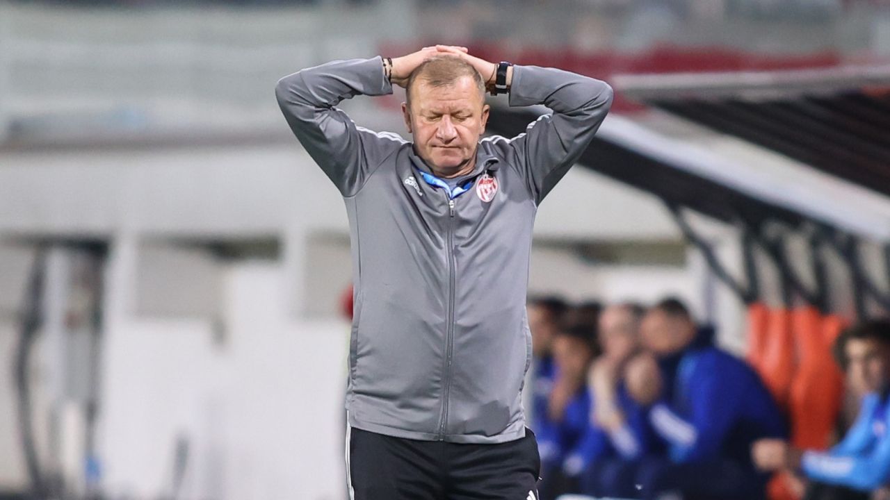 „Rușinos!” Dorinel Munteanu a spus tot ce avea pe suflet după înfrângerea la scor în fața Rapidului