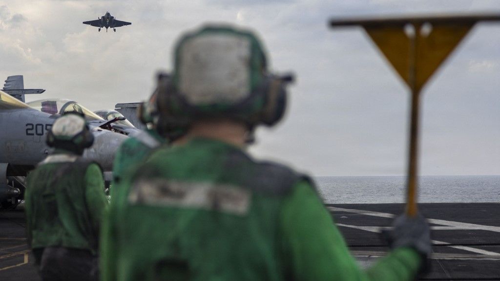 Țintă iraniană doborâtă de Armata SUA. O dronă Shahed s-a „apropiat agresiv” de portavionul USS Abraham Lincoln