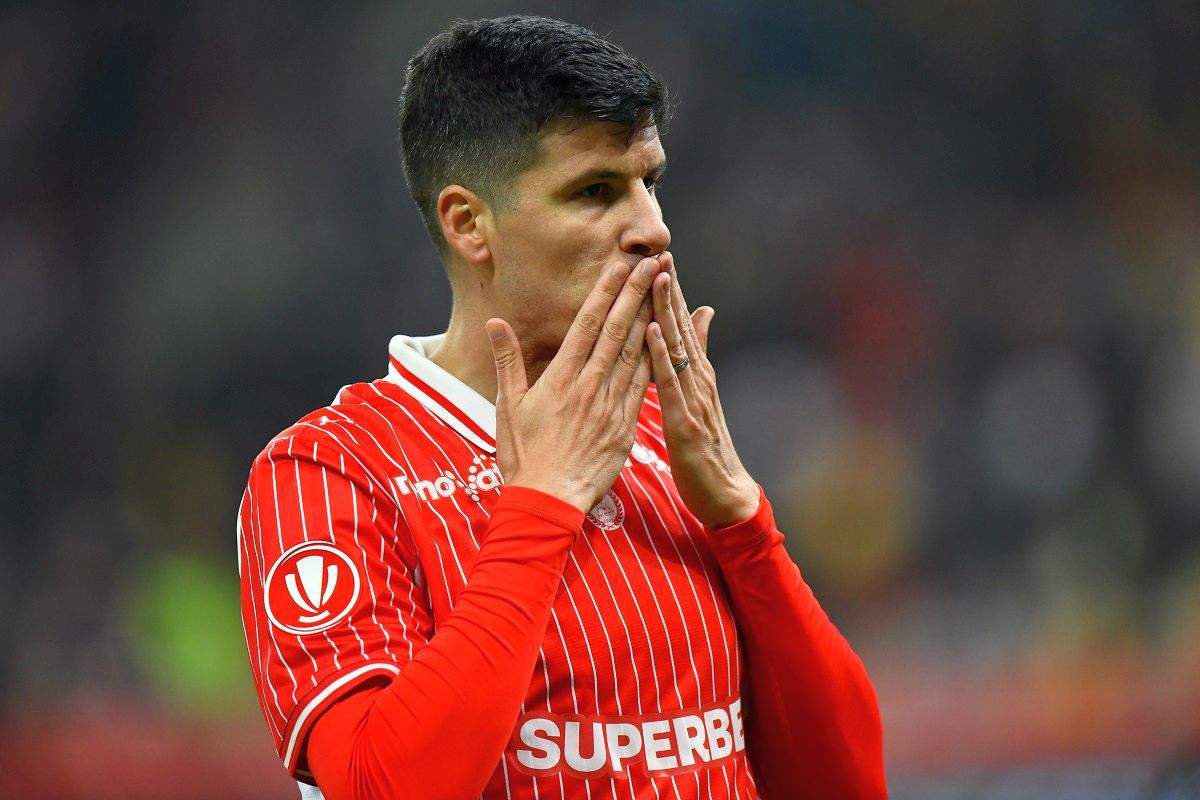 Stipe Perica, pe picior de plecare de la Dinamo » Clubul care încearcă transferul în ultima zi de mercato