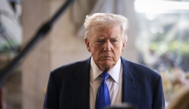 Casa Albă: Donald Trump „nu a fost surprins” de ultimul val de atacuri aeriene masive rusești asupra Ucrainei