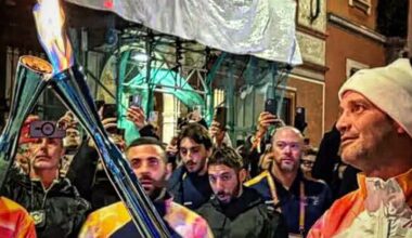 Moment istoric! Chivu a purtat torța olimpică prin Milano