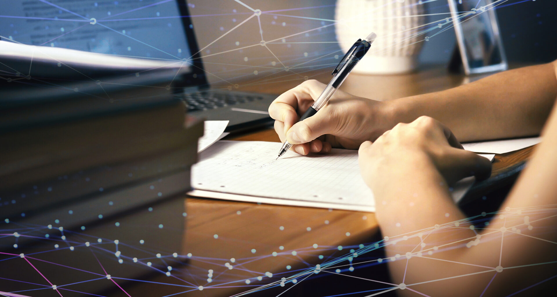 Imagine ilustrativă. Foto: Dreamstime, Shutterstock. Colaj: Ion Mateș / HotNews