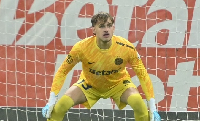 ”La revedere, numai acolo stă! Dar o să-i spun lui taică-su, să știe...”